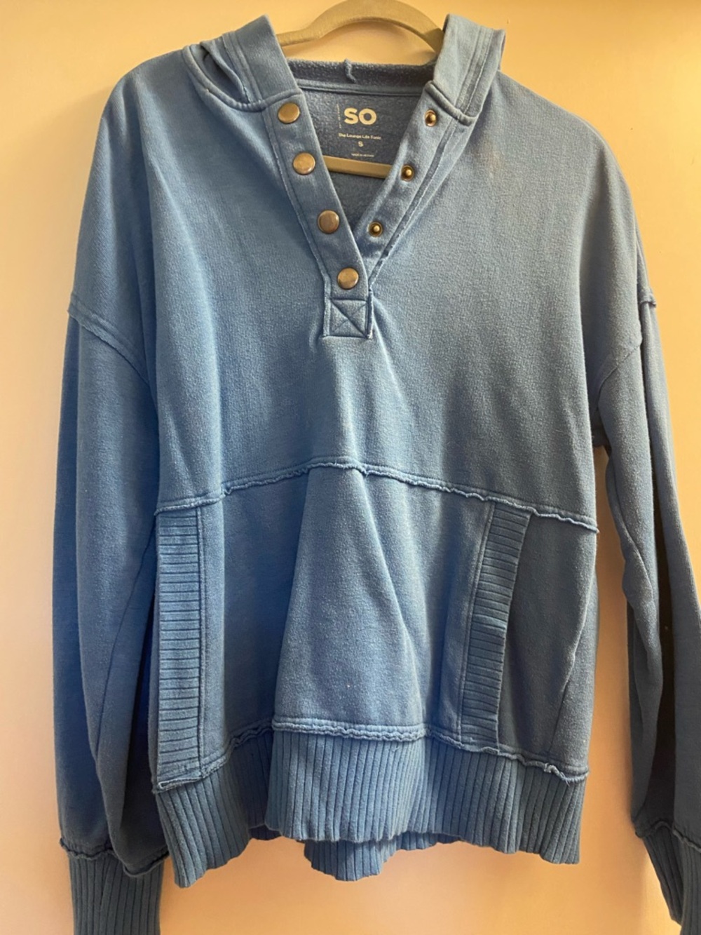 SO Light Blue Snap-Front Lounge Tunic